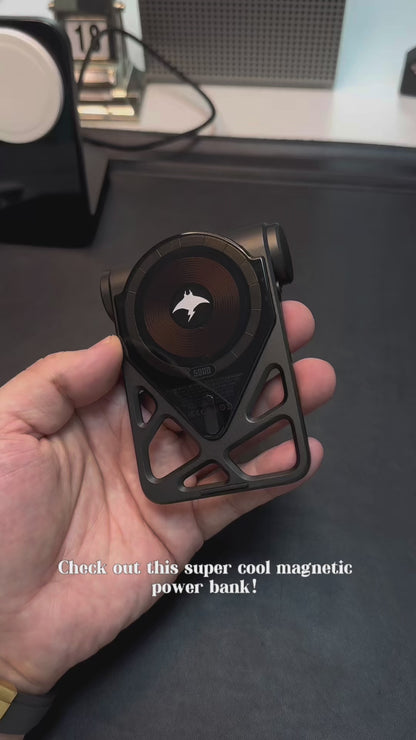 Anyicon Batman Magnetic Power Bank – Unleash the Power of the Dark Knight